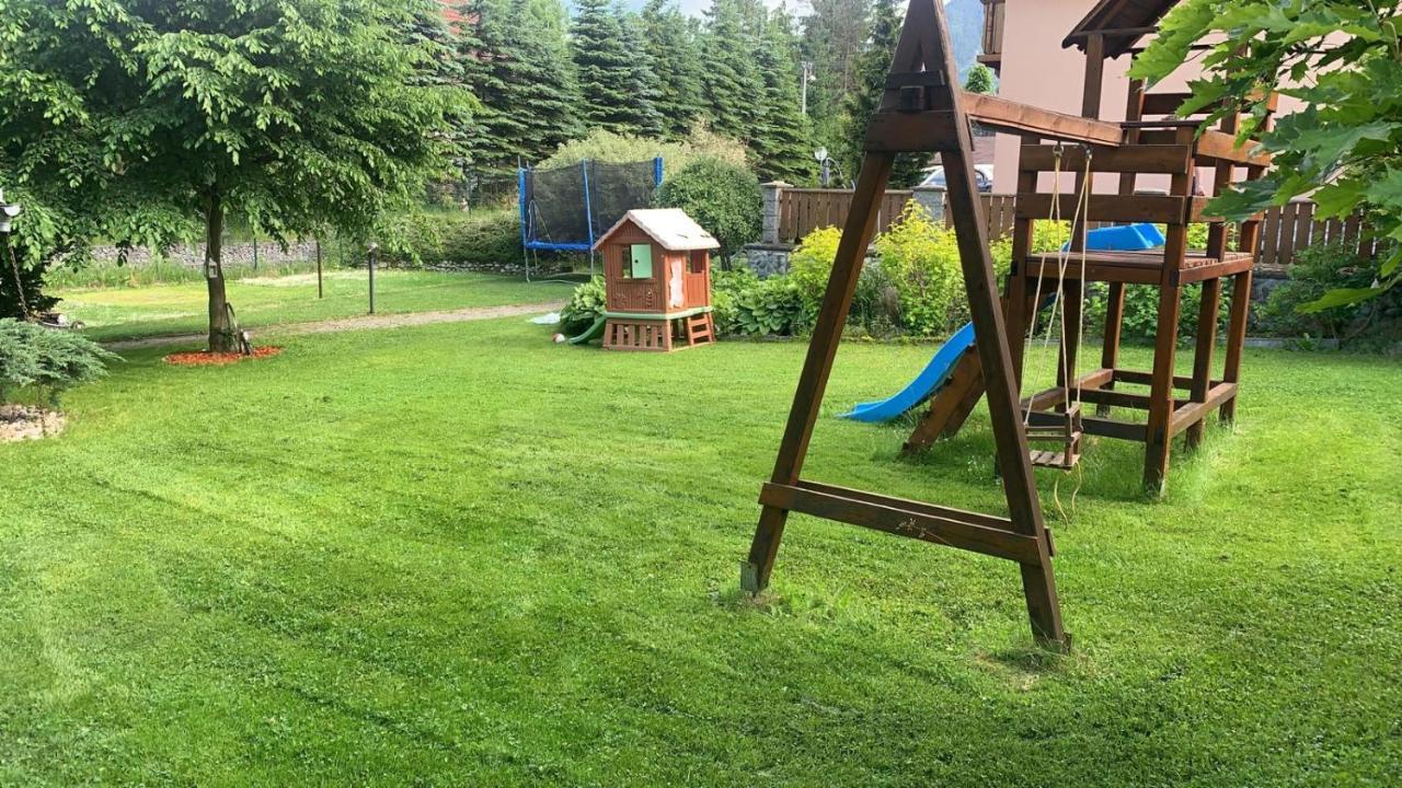 Liptovský Mikuláš Privat Majo酒店 外观 照片